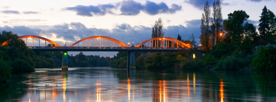 gas cylinder delivery - waikato river at dusk - rockgas hamilton